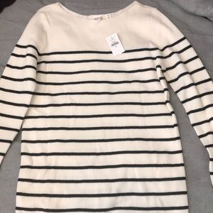 NWT Gap Striped Sweatwr